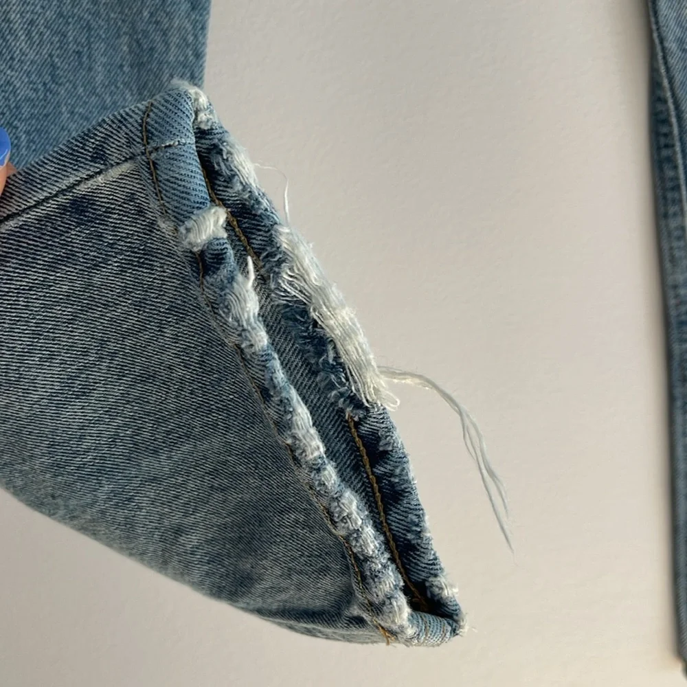 Agolde Riley Medium Wash Distressed High Rise Straight Jeans 24 - Picture 9 of 14